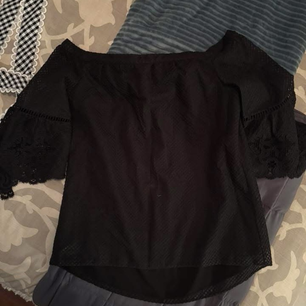 Kobi Halperin Elegant Black Off-Shoulder Top